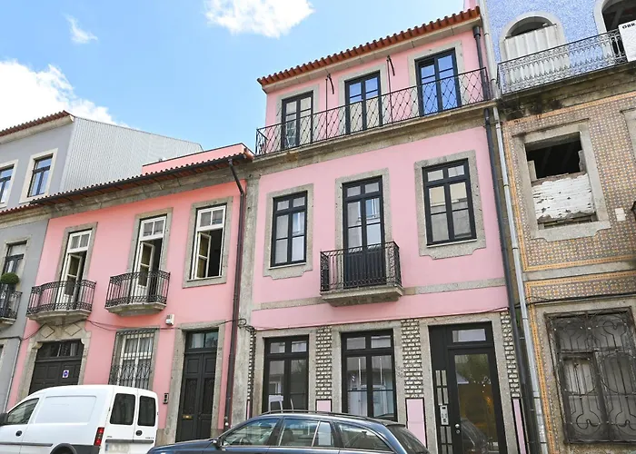 Bailey's Flat By Sé * Braga