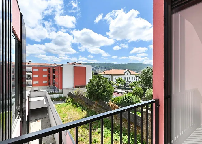 Bailey's Flat By Sé Braga